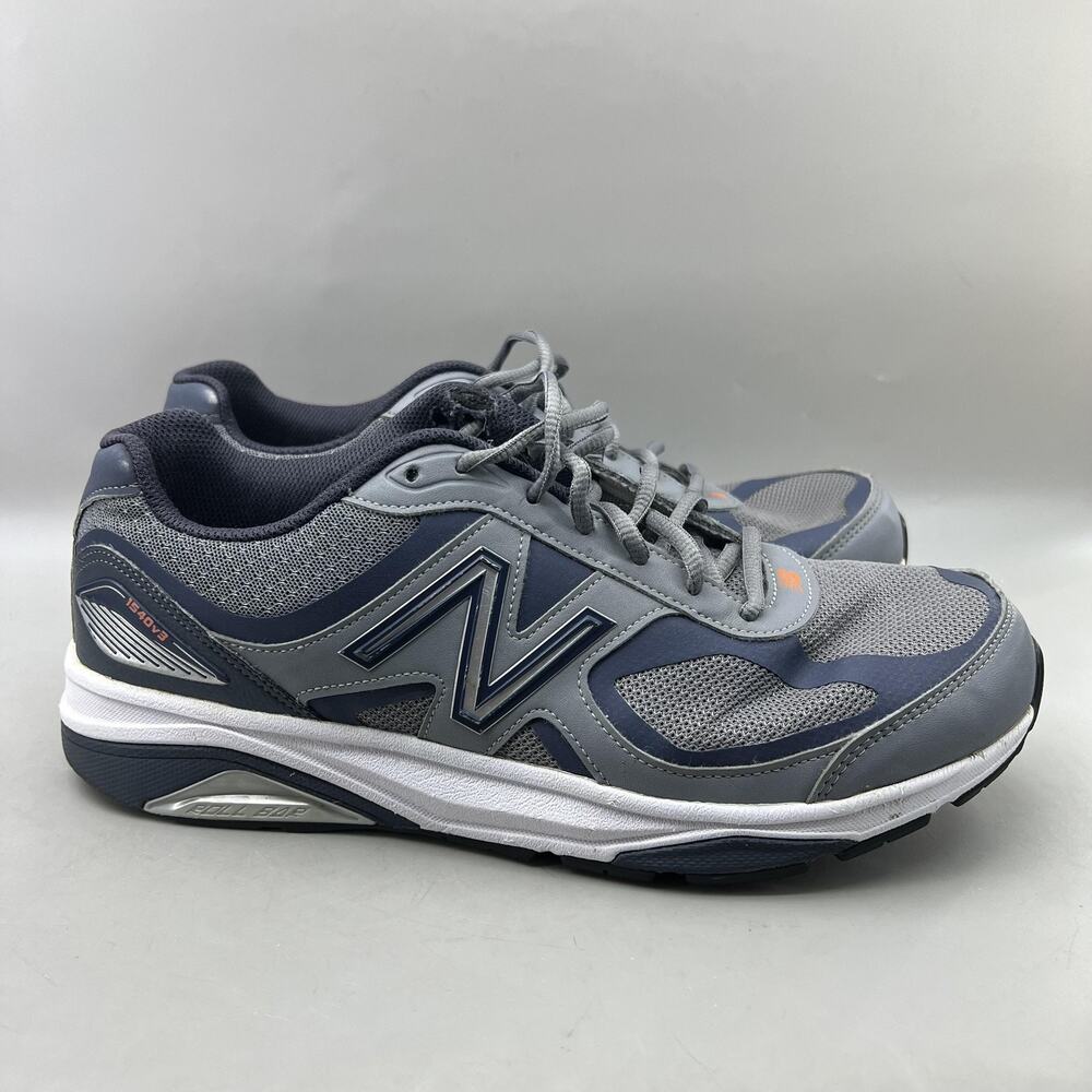New Balance 1540v3 USA Running Shoes Men's 10.5, Women's 12 Gray Comfort Sneaker